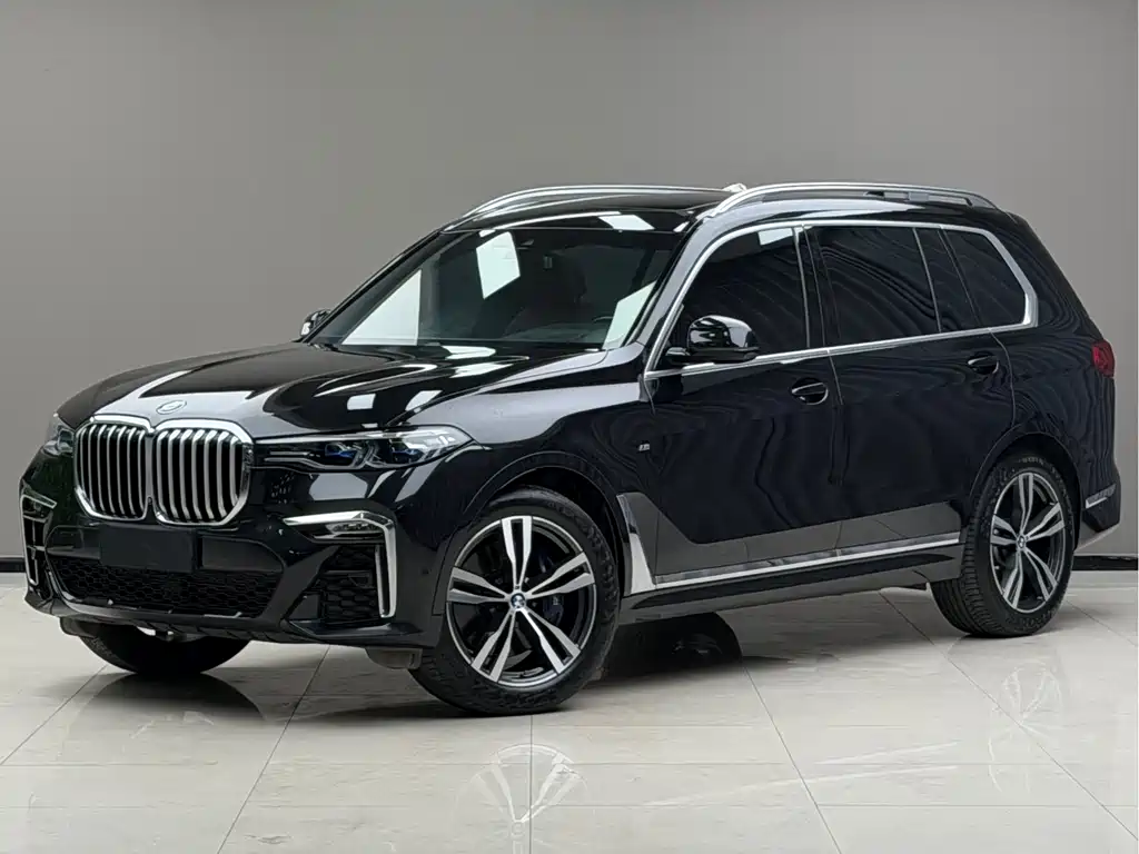 BMW X7 2021