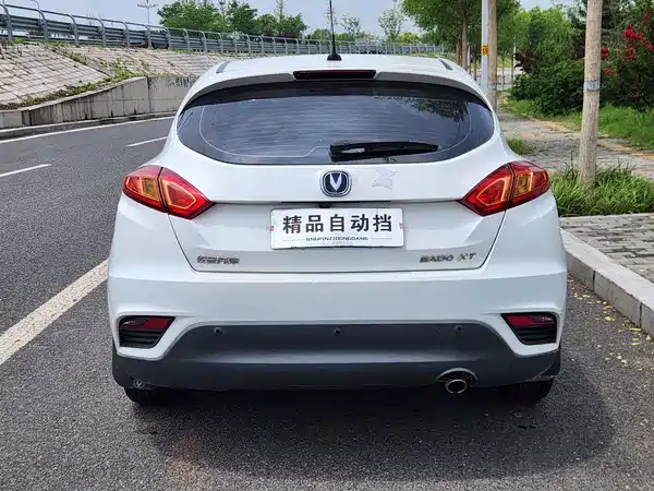 Changan Eado XT 2016