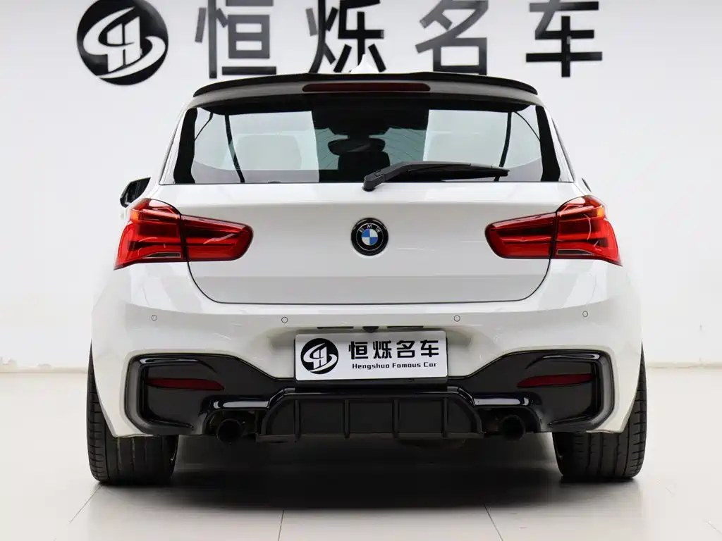 BMW 1 Series 2017 — фото 25