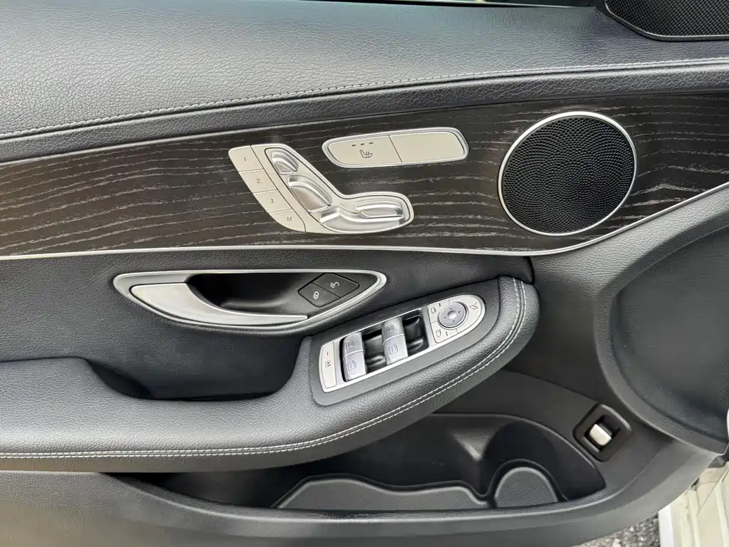 Mercedes-Benz C-Class 2021 — фото 22