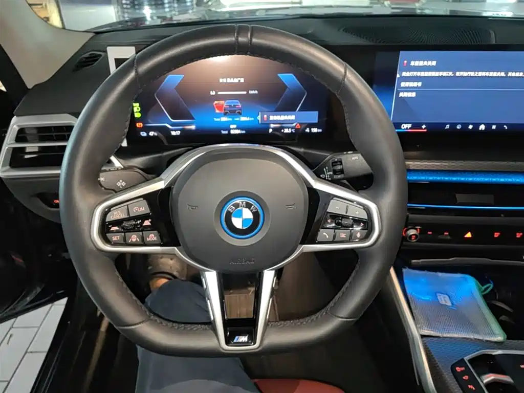 BMW i3 2024 — фото 17