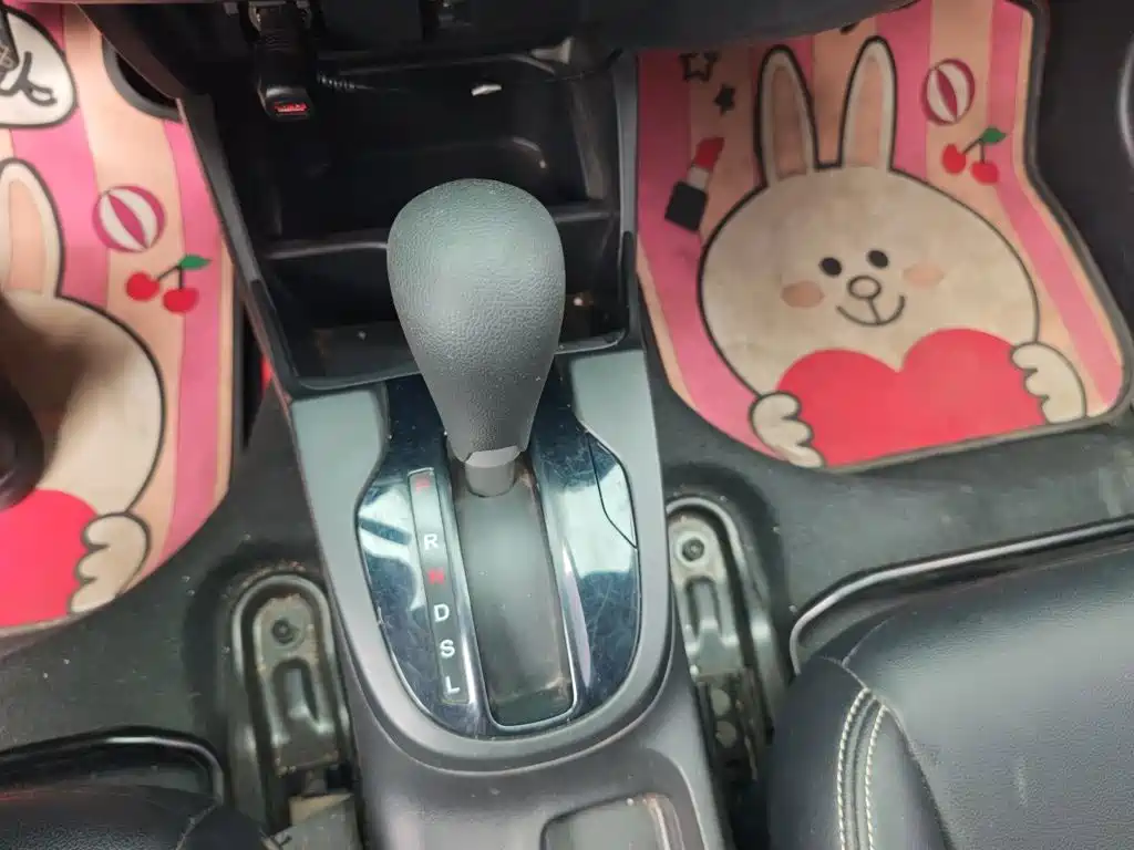 Honda Fit 2017 — фото 11