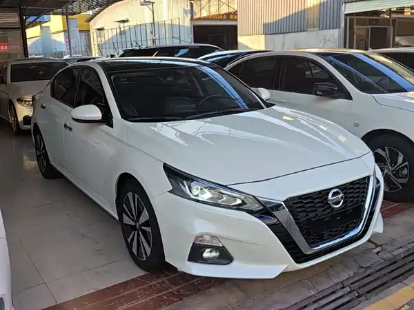 Nissan Teana 2021