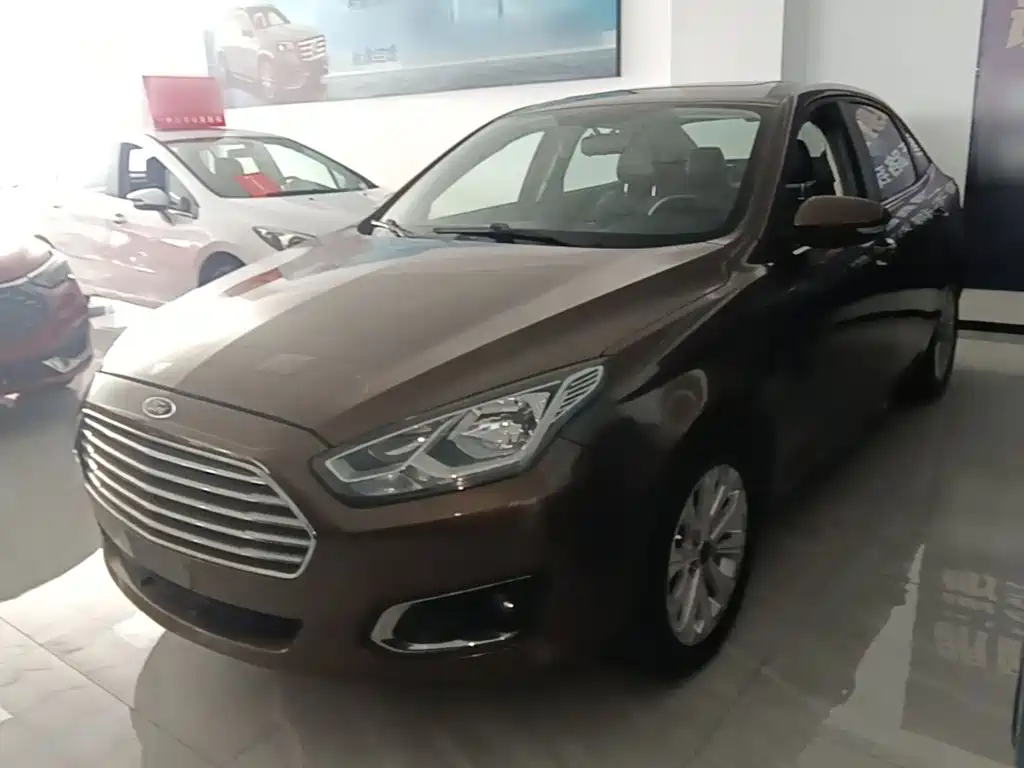 Ford Escort 2015