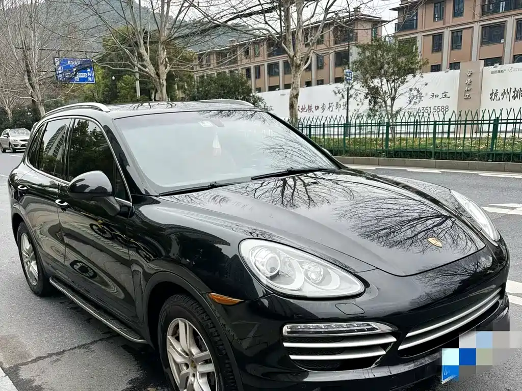 Porsche Cayenne 2015 — фото 3