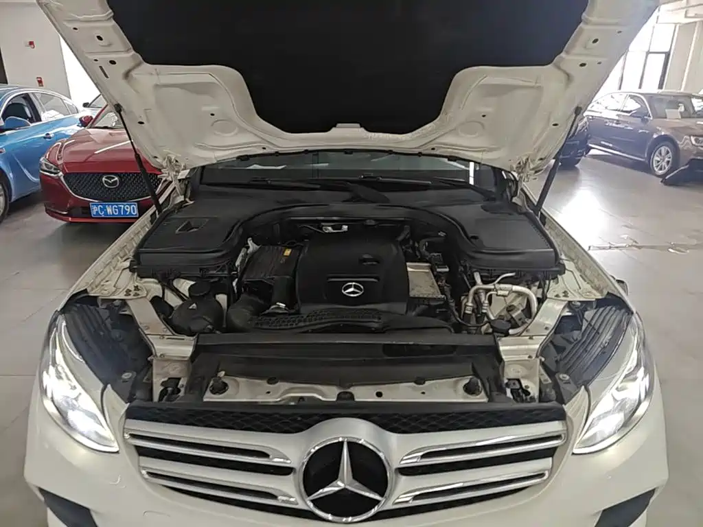 Mercedes-Benz GLC 2019 — фото 20