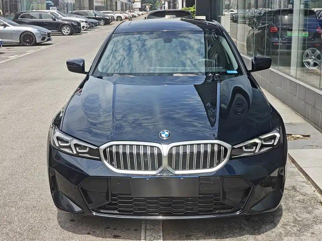 BMW 3 Series 2023