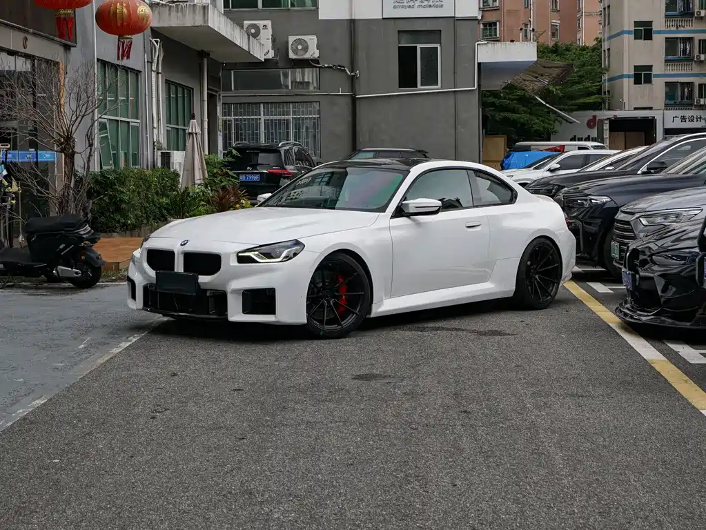 BMW M2 2023
