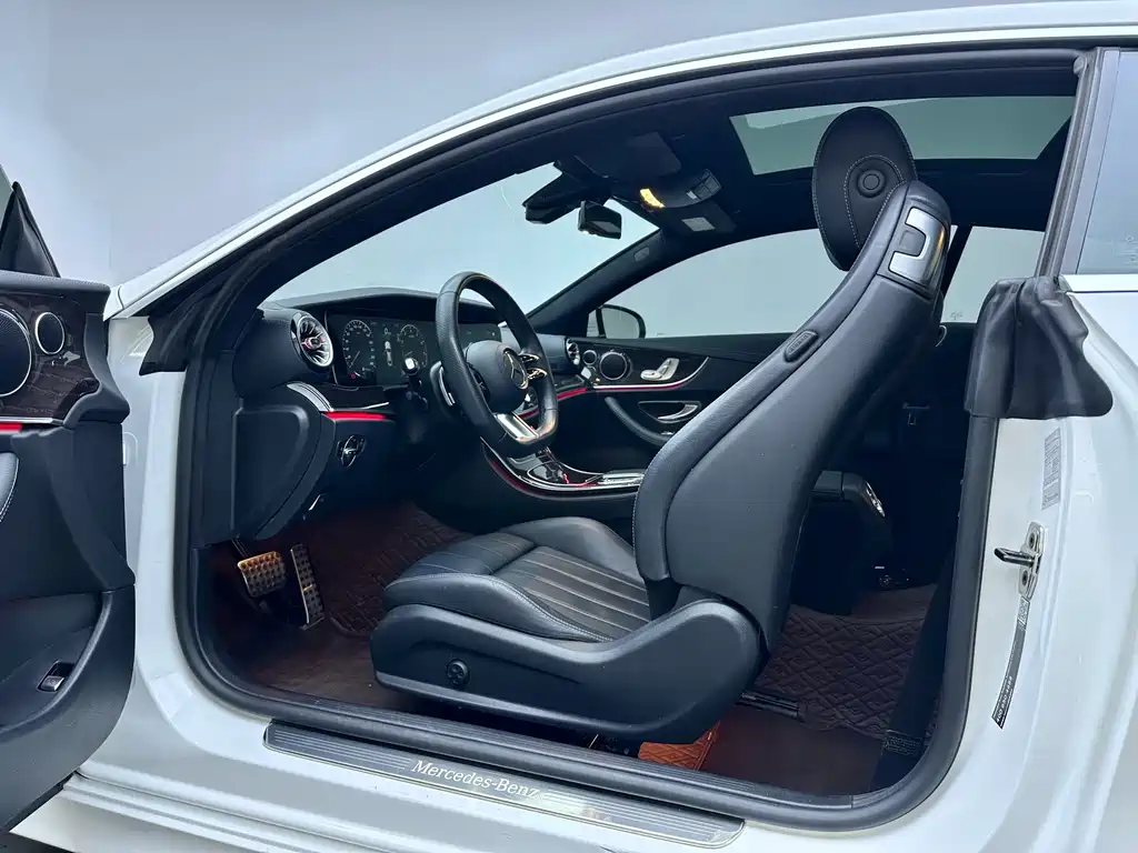 Mercedes-Benz E-Class 2023