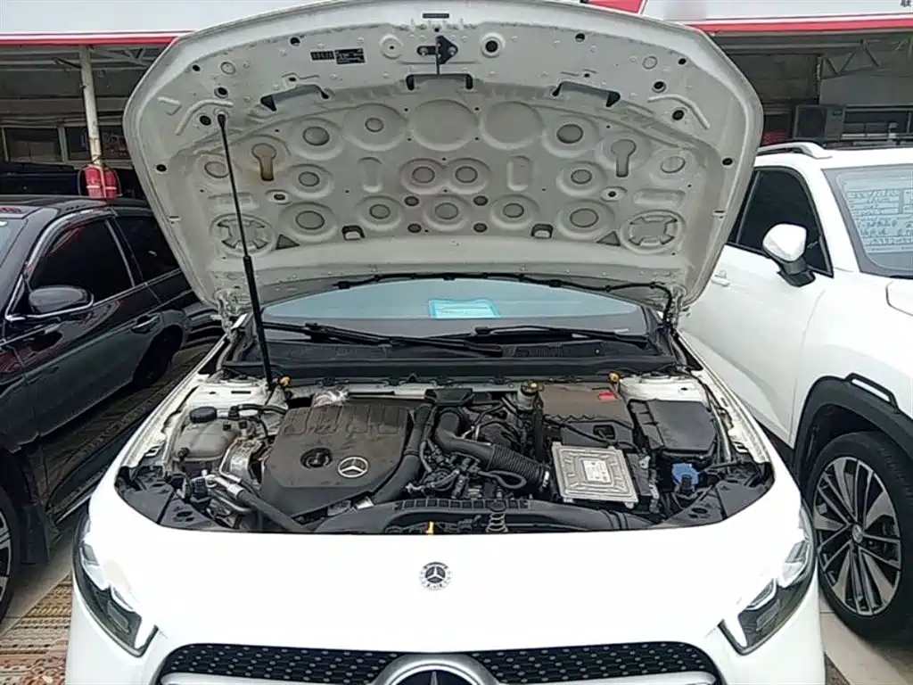Mercedes-Benz A-Class 2023 — фото 20