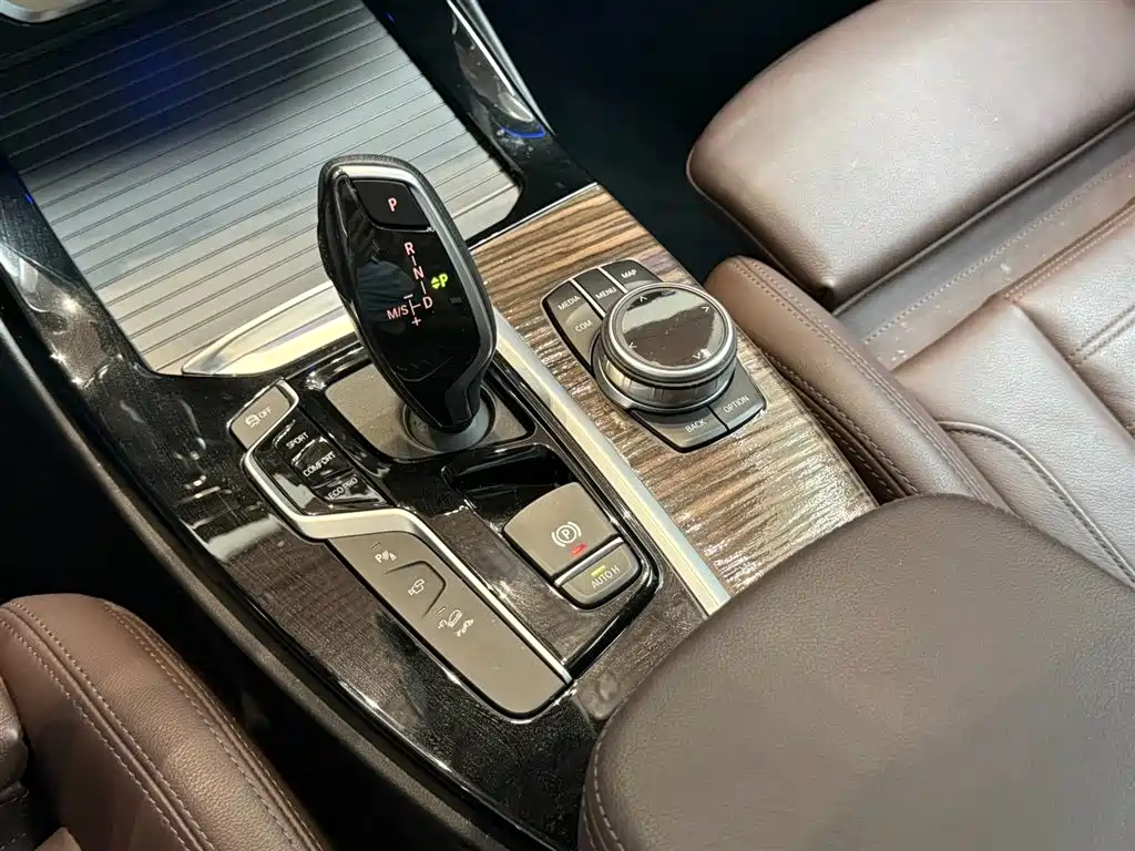 BMW X3 2020 — фото 12