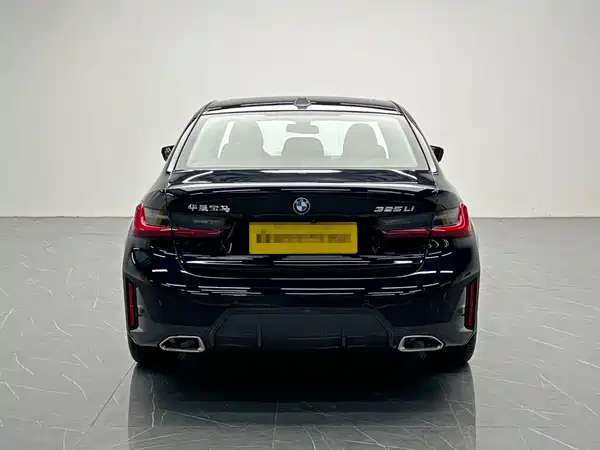 BMW 3 Series 2023