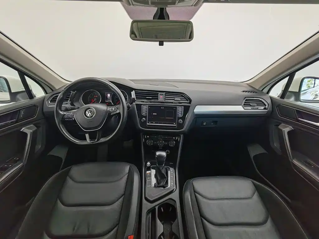 Volkswagen Tiguan L 2017
