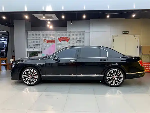 Bentley Flying Spur 2005