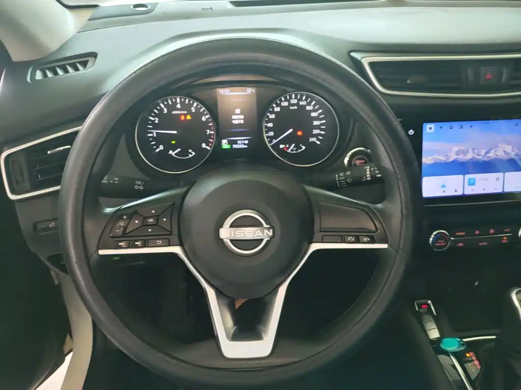 Nissan Qashqai 2023 — фото 11