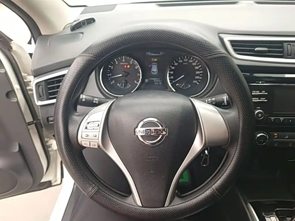 Nissan Qashqai 2016 — фото 11