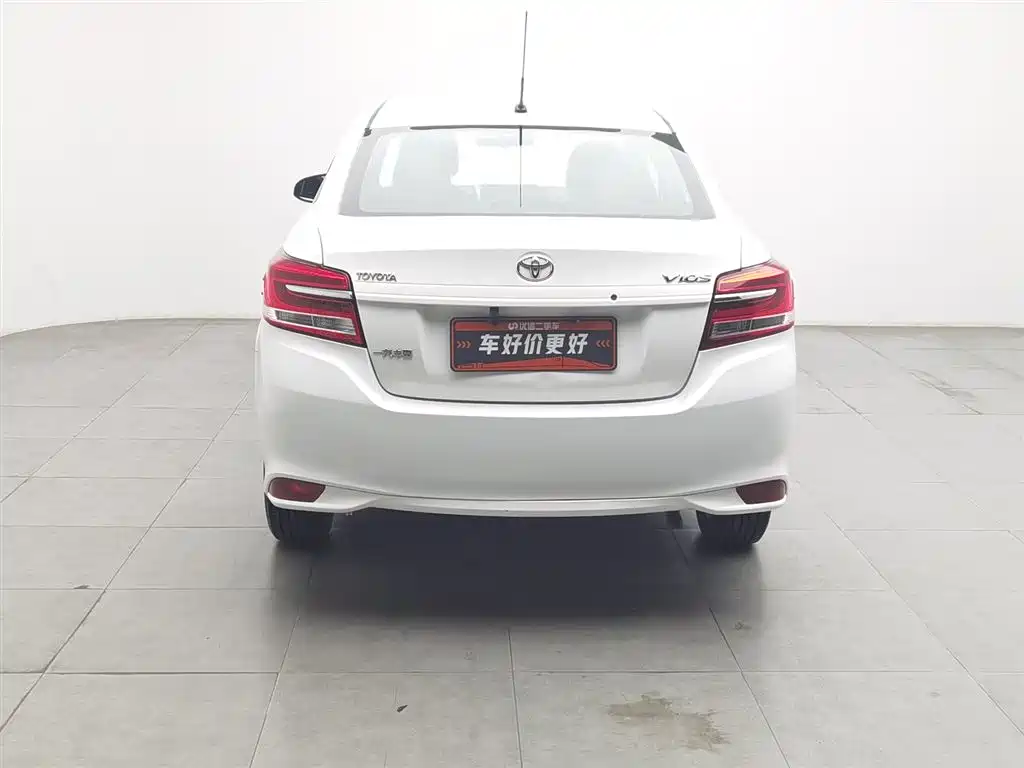 Toyota Vios 2017 — фото 4