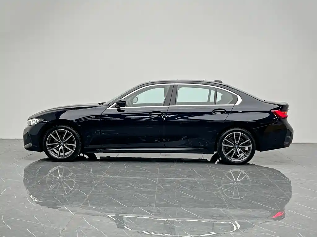 BMW 3 Series 2023