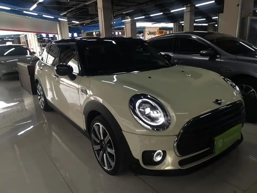 MINI Clubman 2021