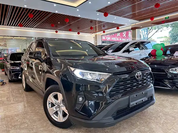 Toyota RAV4 2024