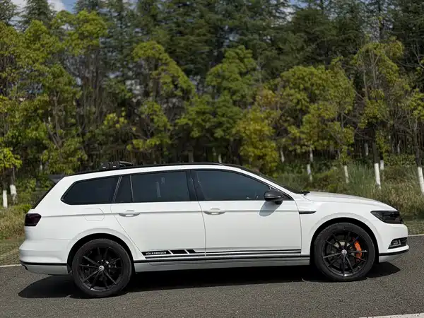 Volkswagen Viloran 2018