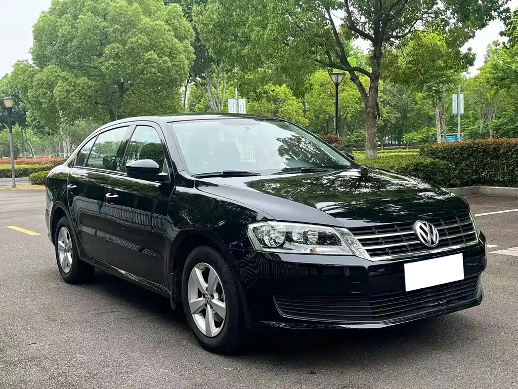 Volkswagen Lavida 2014