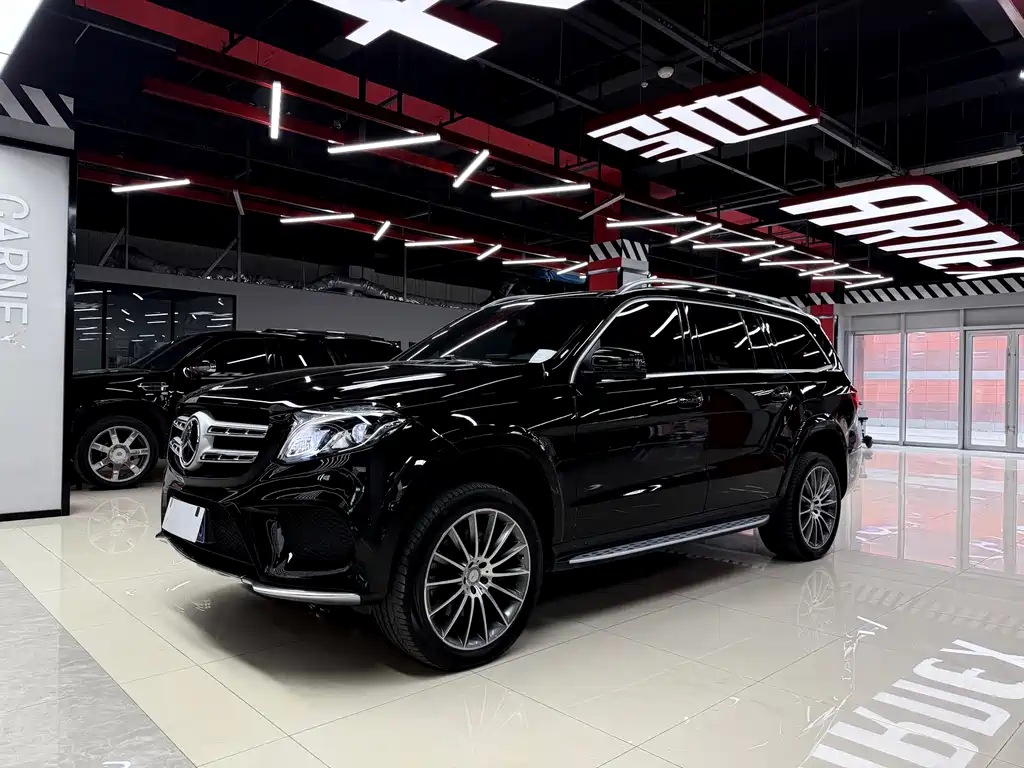 Mercedes-Benz GLS 2016 — фото 1