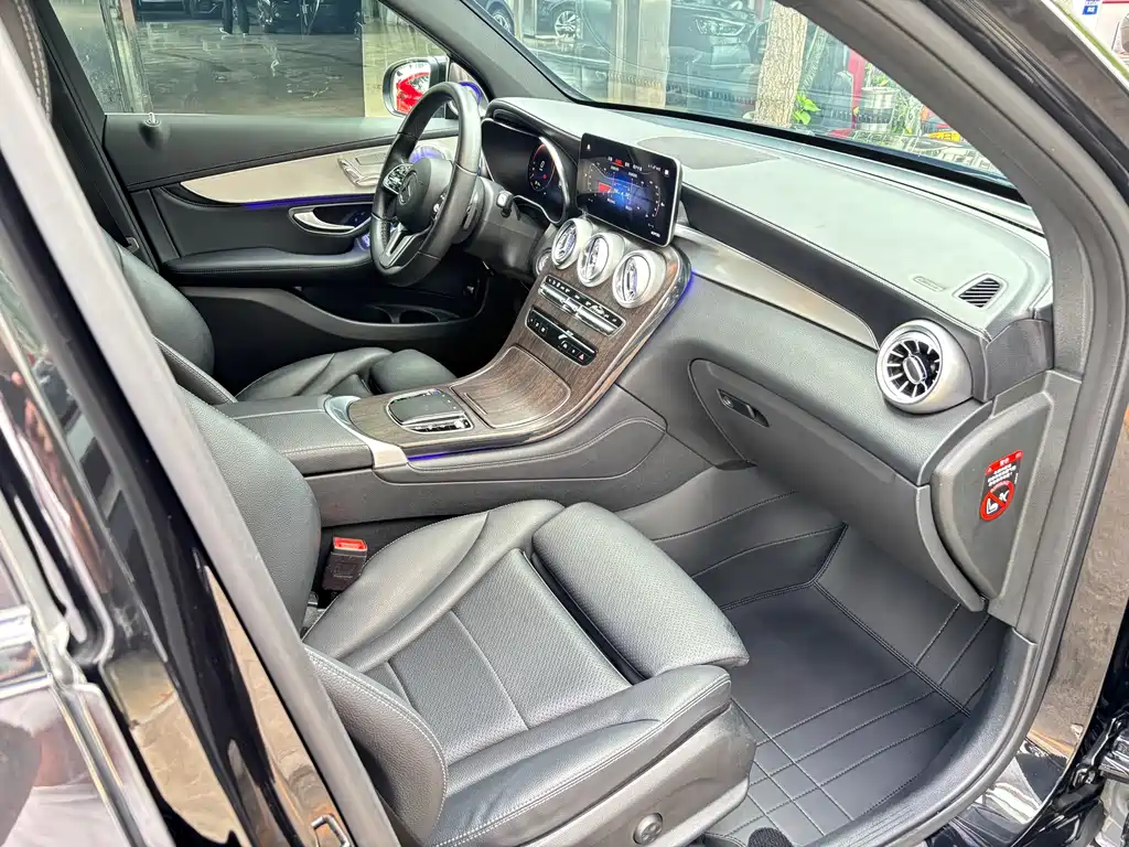 Mercedes-Benz GLC 2020