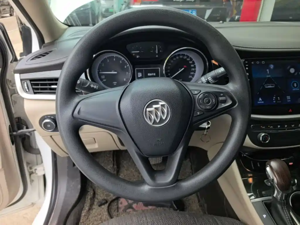 Buick Verano 2017 — фото 11