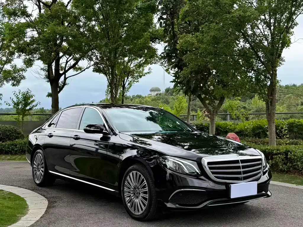 Mercedes-Benz E-Class 2020