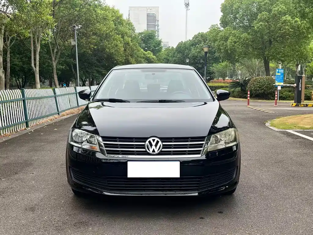 Volkswagen Lavida 2014