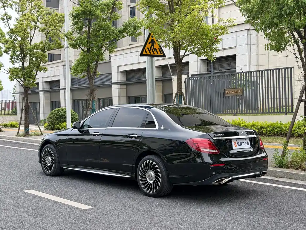 Mercedes-Benz E-Class 2017