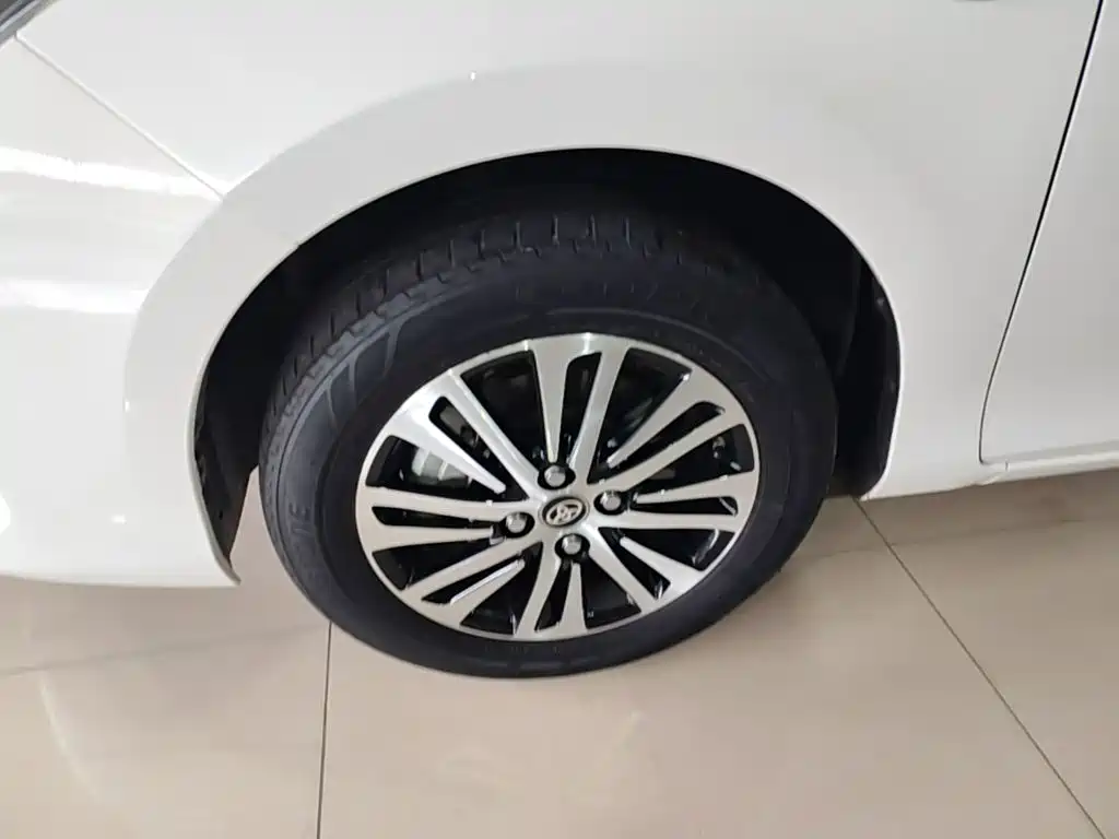 Toyota Vios 2021 — фото 23