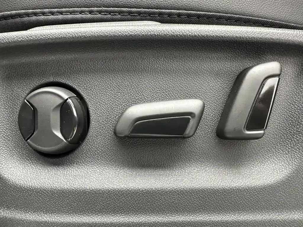 Volkswagen Tharu 2023 — фото 13
