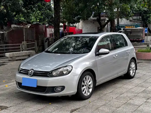 Volkswagen Golf 2010