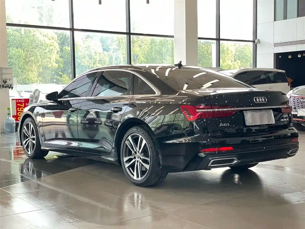 Audi A6L 2021