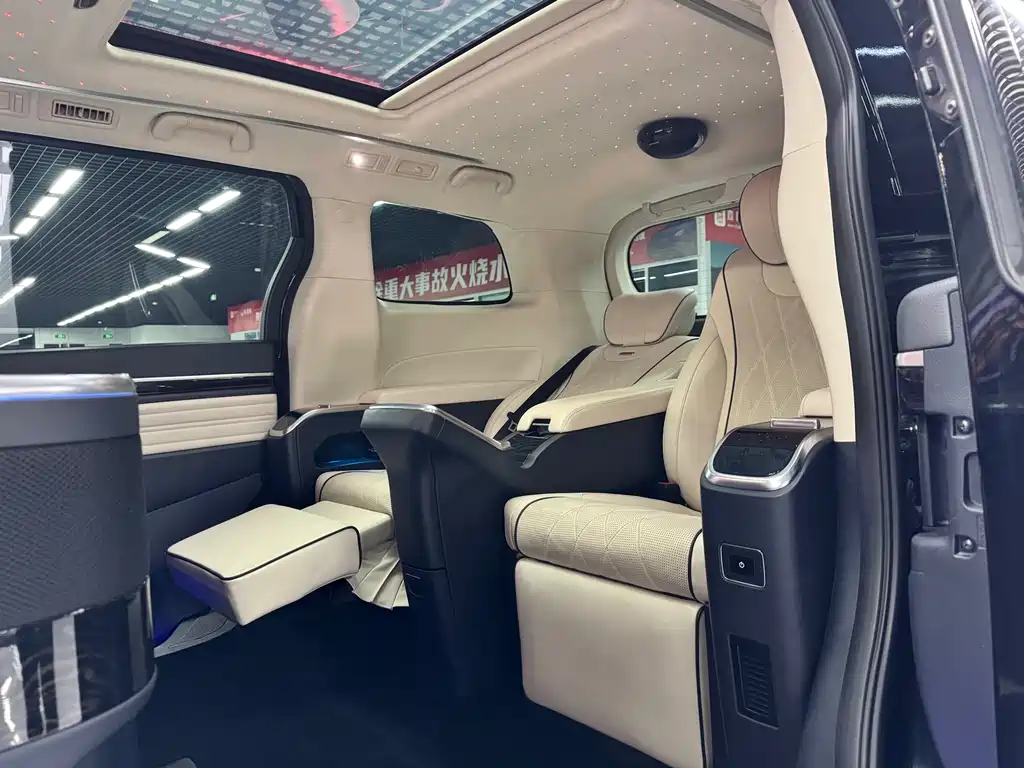 GAC Trumpchi M8 2022 — фото 11
