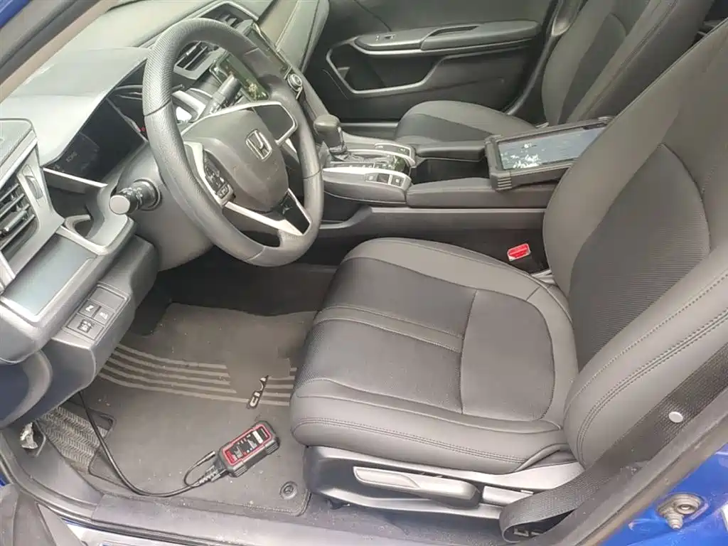 Honda Civic 2016 — фото 15
