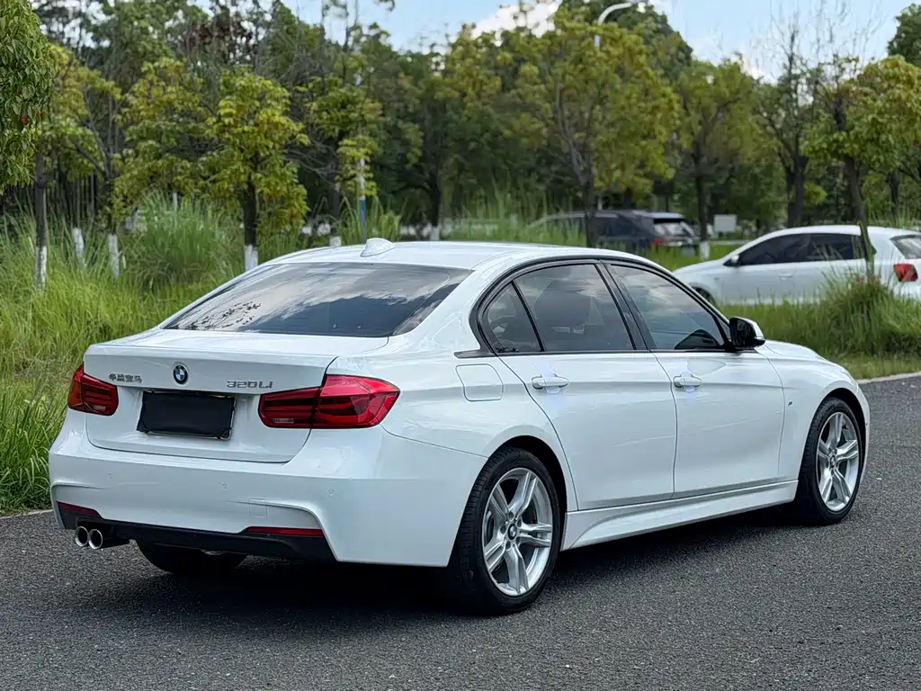 BMW 3 Series 2018