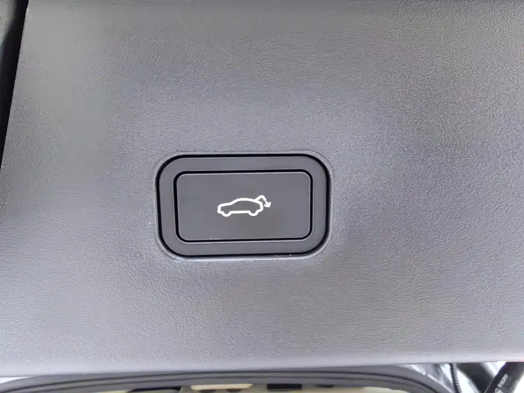 Volvo XC70 PHEV 2026 — фото 29