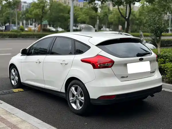 Ford Focus 2015