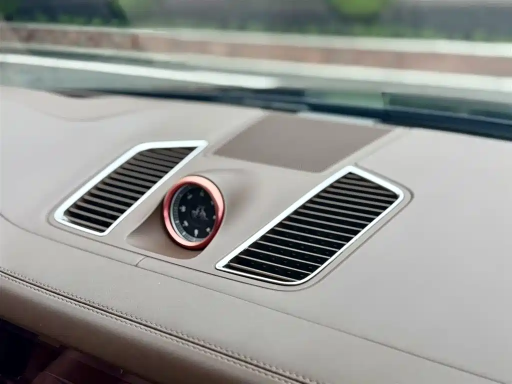 Porsche Cayenne 2020