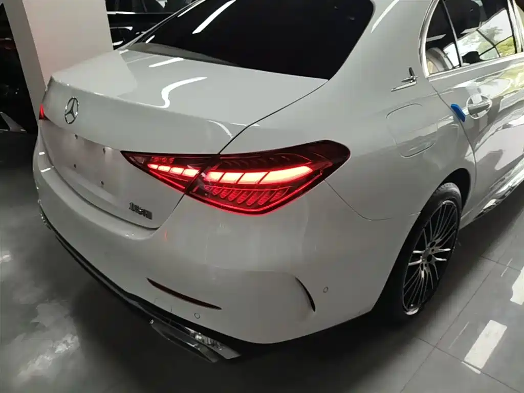 Mercedes-Benz C-Class 2022 — фото 8