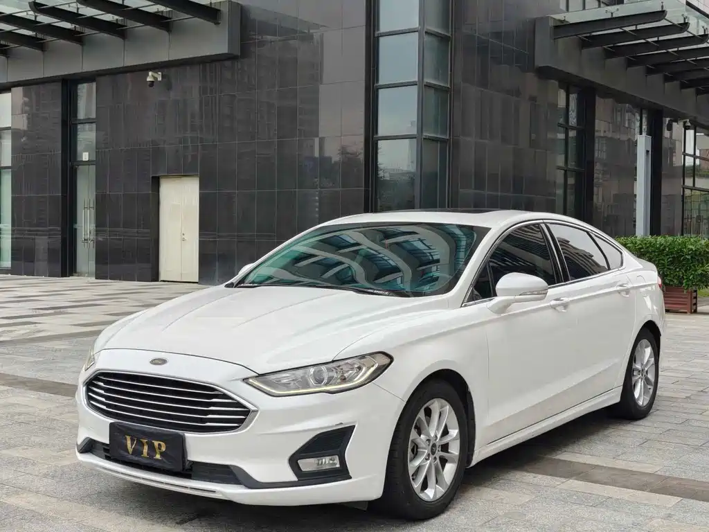 Ford Mondeo 2019 — фото 3