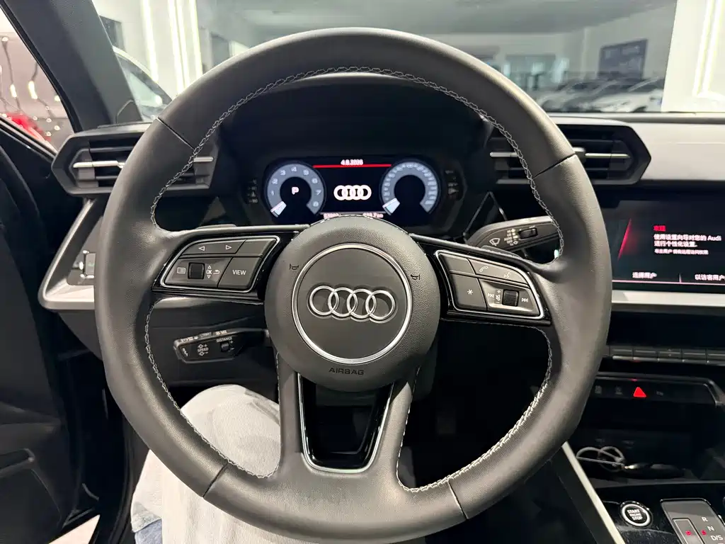 Audi A3 2022 — фото 14