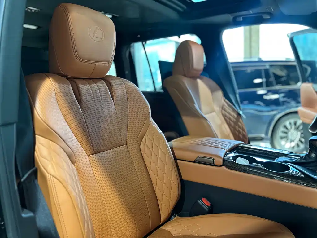 Lexus LX 2026 — фото 15