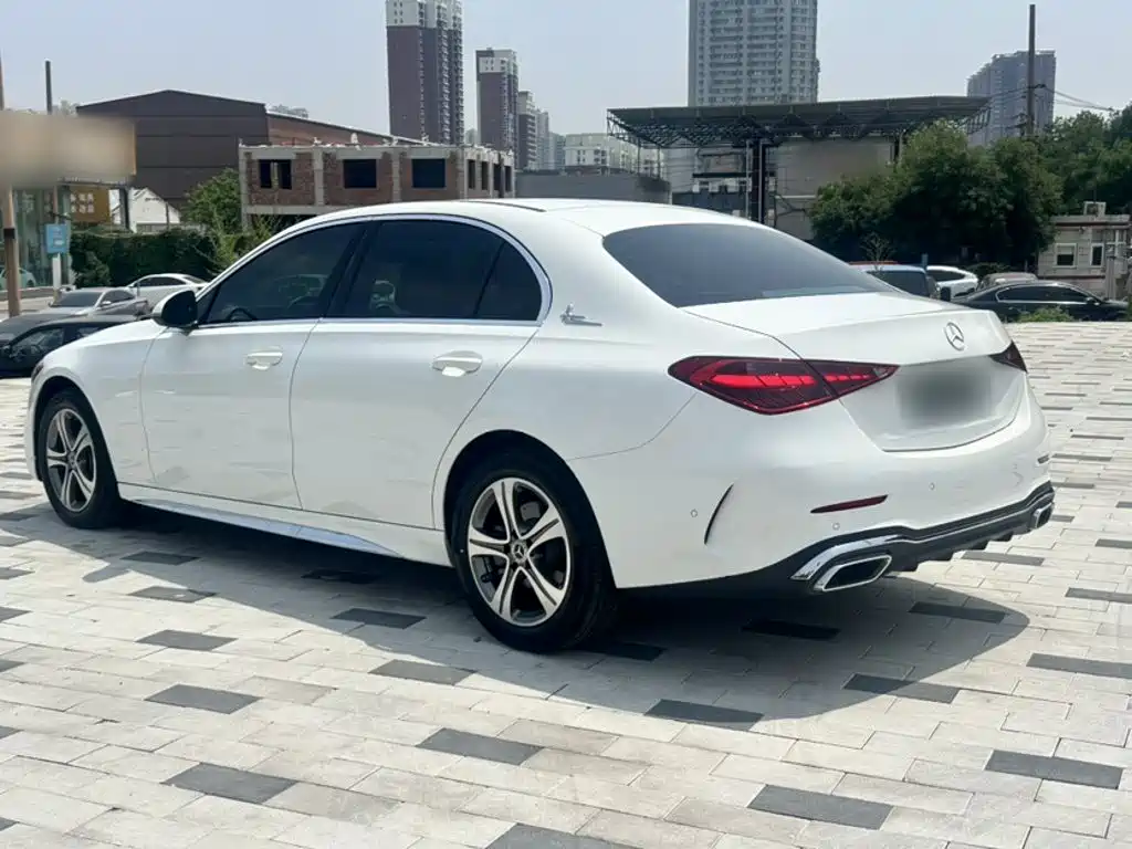 Mercedes-Benz C-Class 2022