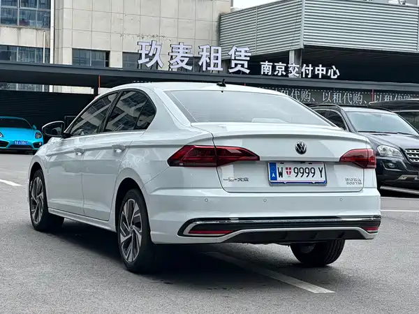 Volkswagen Bora 2025