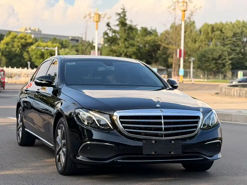 Mercedes-Benz E-Class 2019