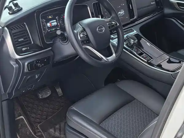 GAC Trumpchi M8 2023